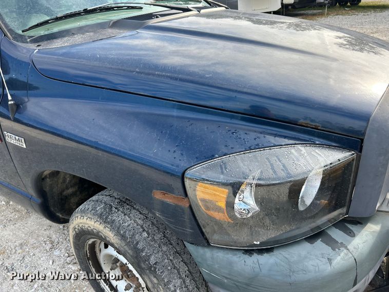 image for item ET3195 2008 Dodge Ram 2500HD Quad Cab pickup truck