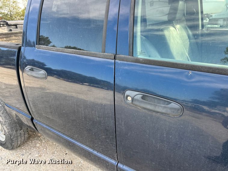 image for item ET3195 2008 Dodge Ram 2500HD Quad Cab pickup truck