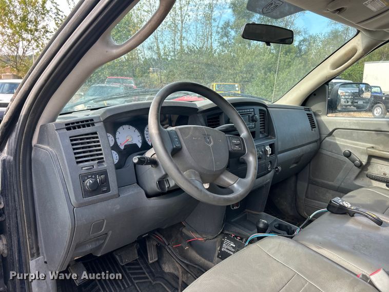 image for item ET3195 2008 Dodge Ram 2500HD Quad Cab pickup truck