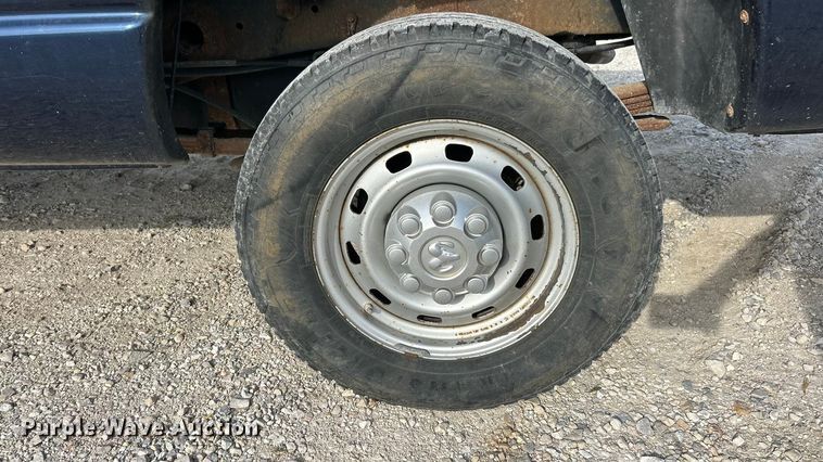 image for item ET3195 2008 Dodge Ram 2500HD Quad Cab pickup truck