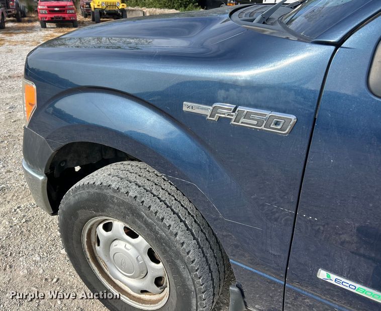 image for item ET3196 2014 Ford F150 XL  SuperCab pickup truck