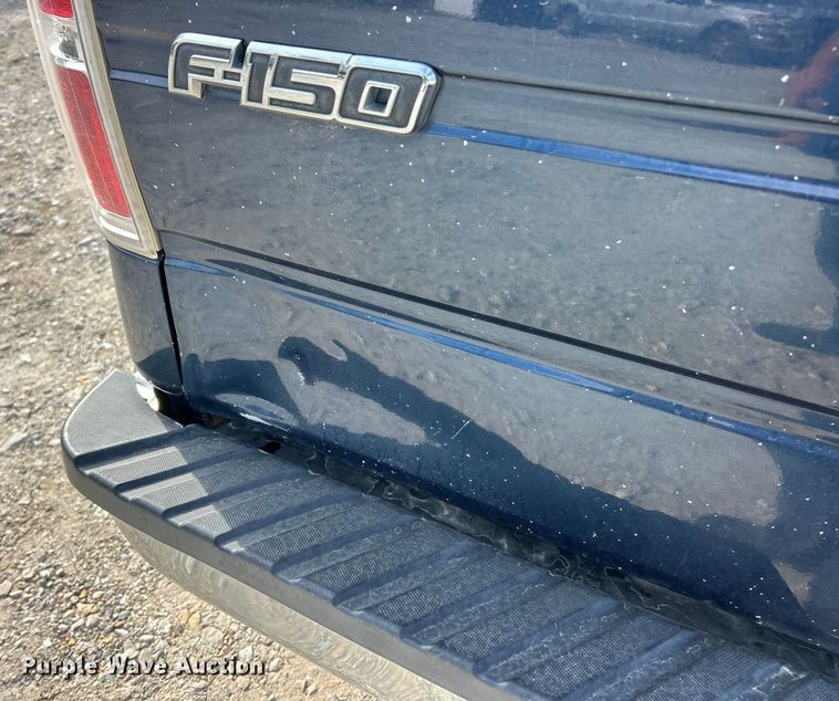 image for item ET3196 2014 Ford F150 XL  SuperCab pickup truck