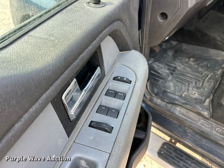 image for item ET3196 2014 Ford F150 XL  SuperCab pickup truck