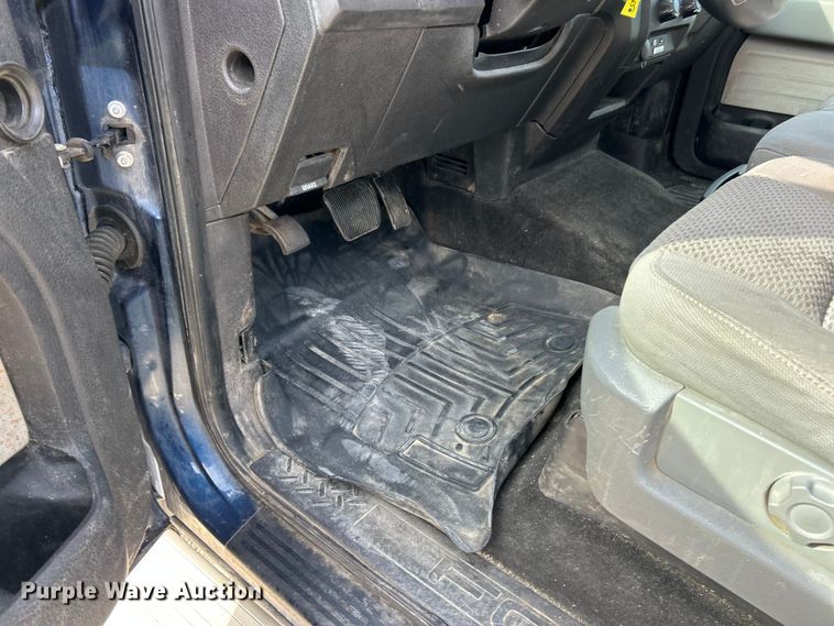 image for item ET3196 2014 Ford F150 XL  SuperCab pickup truck