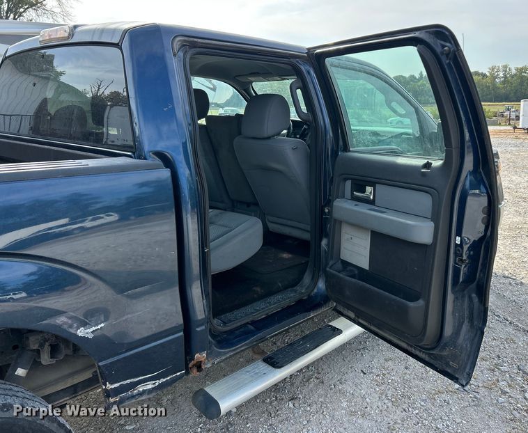 image for item ET3196 2014 Ford F150 XL  SuperCab pickup truck