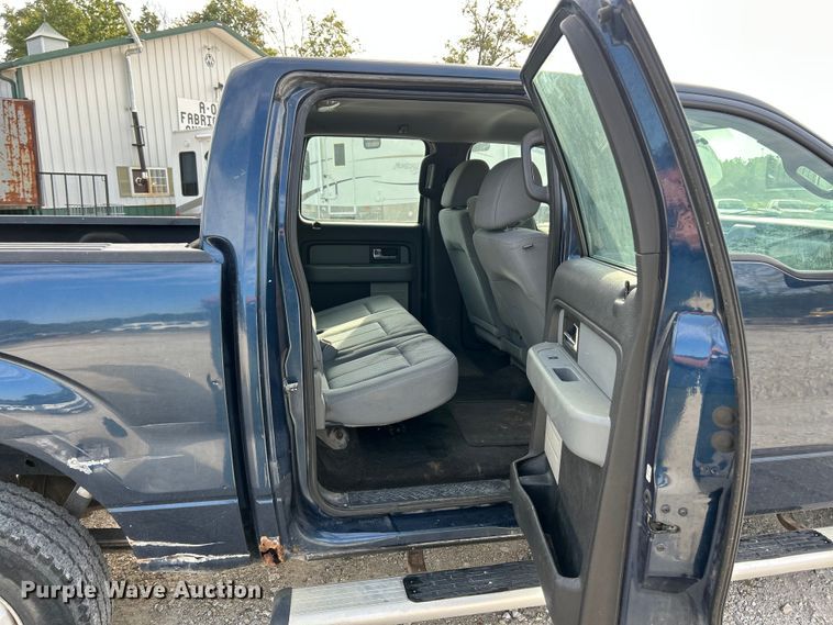 image for item ET3196 2014 Ford F150 XL  SuperCab pickup truck