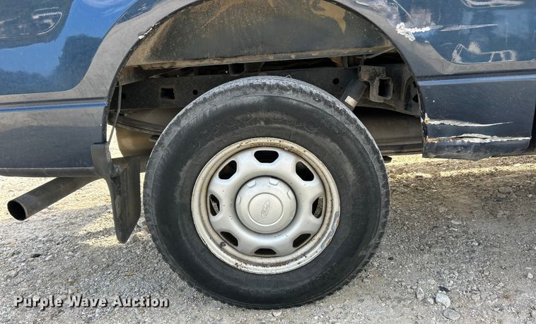 image for item ET3196 2014 Ford F150 XL  SuperCab pickup truck