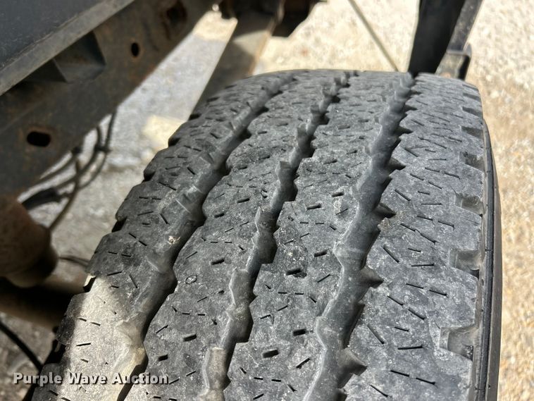 image for item ET3196 2014 Ford F150 XL  SuperCab pickup truck