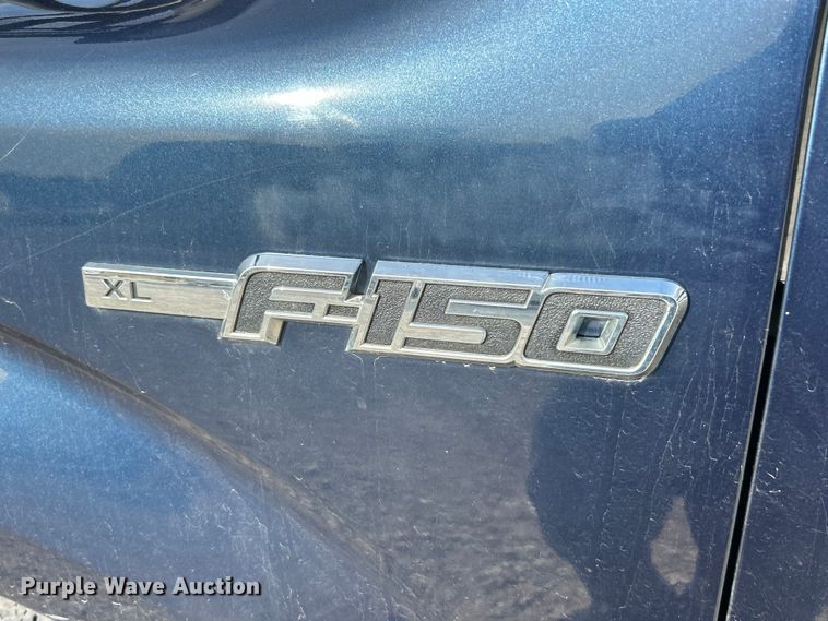image for item ET3196 2014 Ford F150 XL  SuperCab pickup truck
