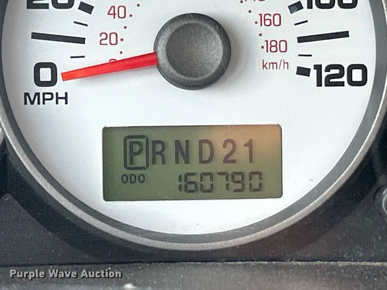 image for item ET3197 2006 Ford Escape XLS SUV