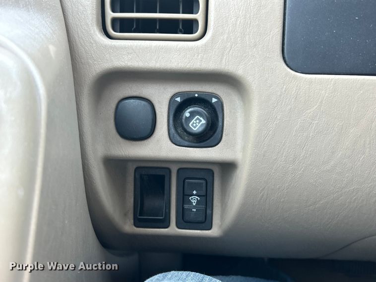 image for item ET3197 2006 Ford Escape XLS SUV