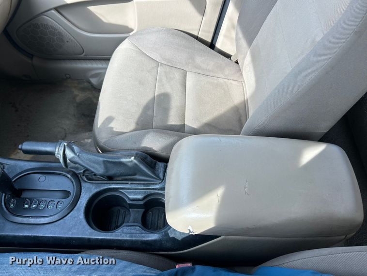 image for item ET3197 2006 Ford Escape XLS SUV