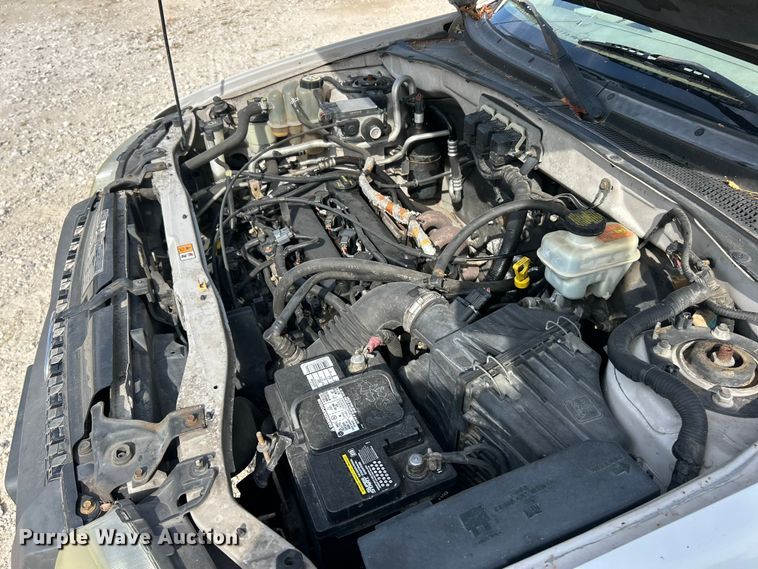 image for item ET3197 2006 Ford Escape XLS SUV