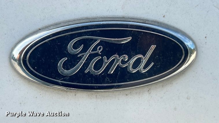 image for item ET3197 2006 Ford Escape XLS SUV