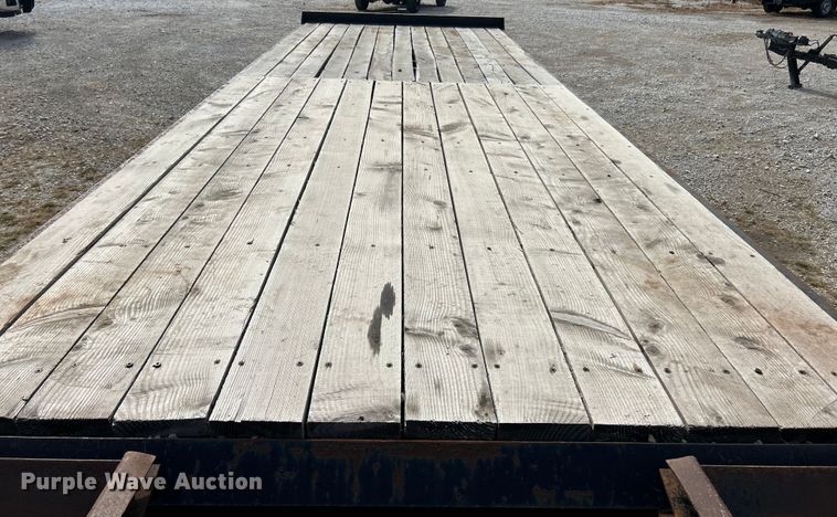 image for item ET3201 2006 Big Tow BE10 equipment trailer