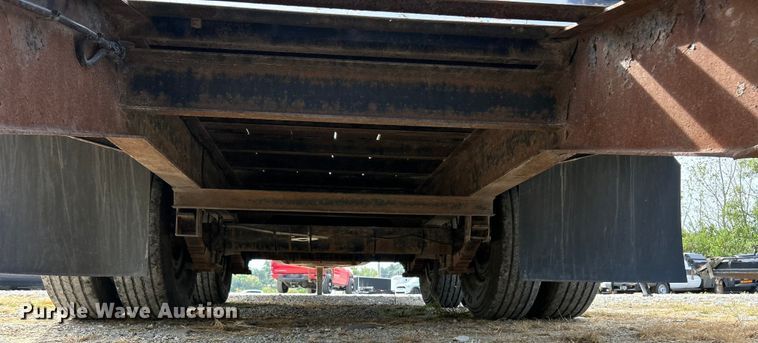 image for item ET3201 2006 Big Tow BE10 equipment trailer