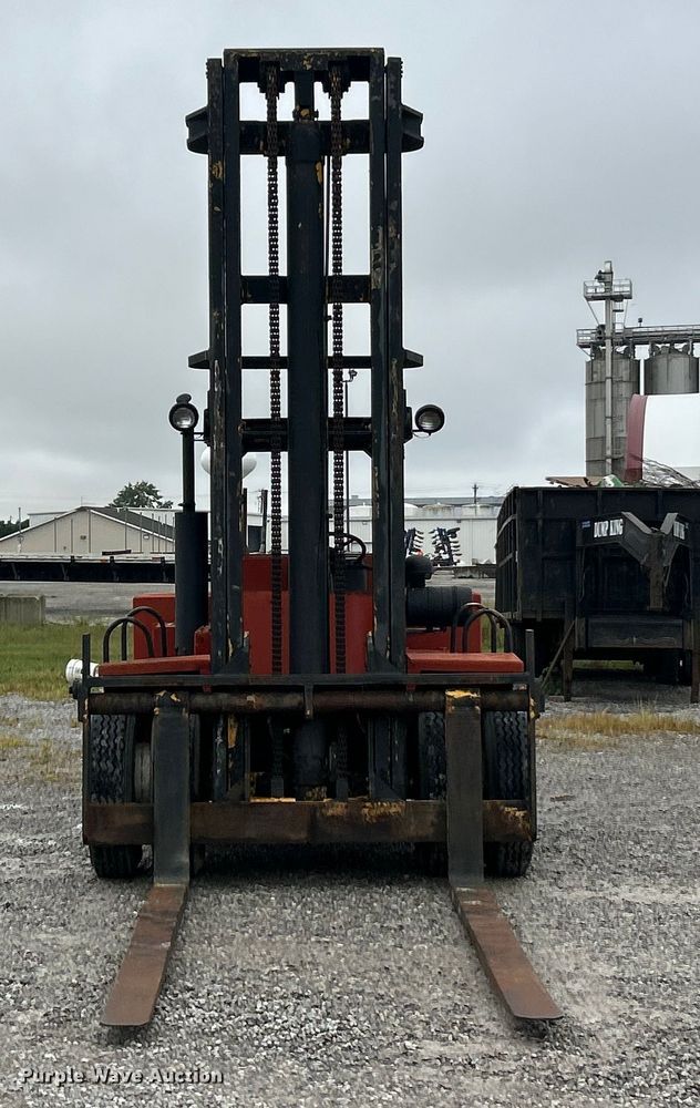 image for item ET3211 Taylor Y-25-W0M forklift