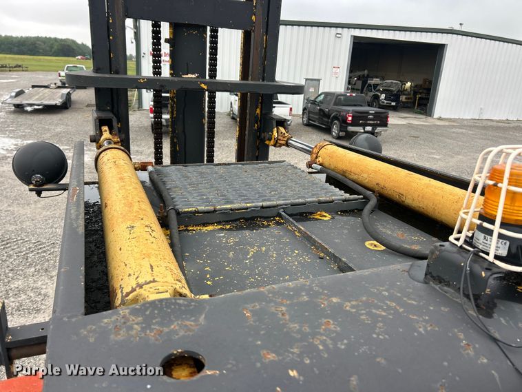 image for item ET3211 Taylor Y-25-W0M forklift