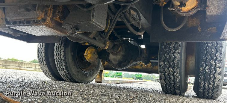 image for item ET3211 Taylor Y-25-W0M forklift