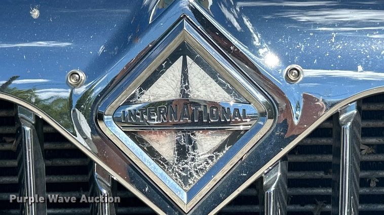 image for item ET3218 2006 International PC015 shuttle bus