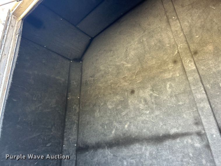 image for item ET3218 2006 International PC015 shuttle bus