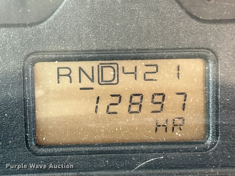 image for item ET3218 2006 International PC015 shuttle bus