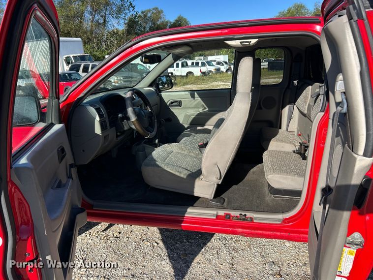 image for item ET3221 2007 Chevrolet Colorado LS Ext. Cab pickup truck