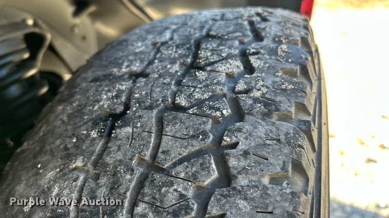 image for item ET3221 2007 Chevrolet Colorado LS Ext. Cab pickup truck