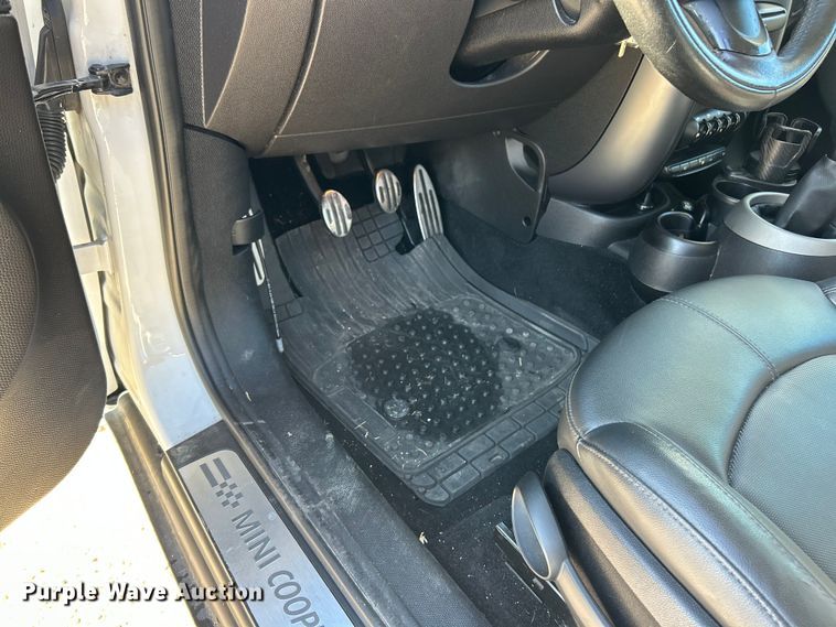 image for item ET3222 2012 Mini Cooper S 