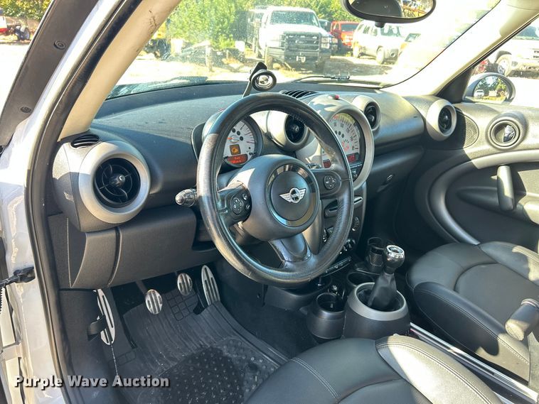 image for item ET3222 2012 Mini Cooper S 