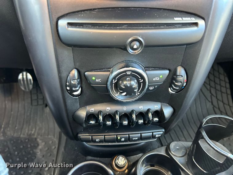 image for item ET3222 2012 Mini Cooper S 