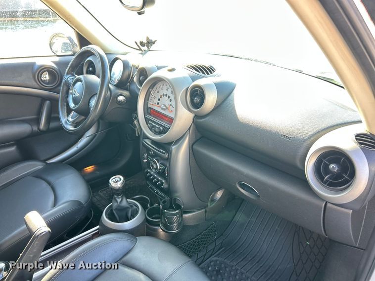 image for item ET3222 2012 Mini Cooper S 