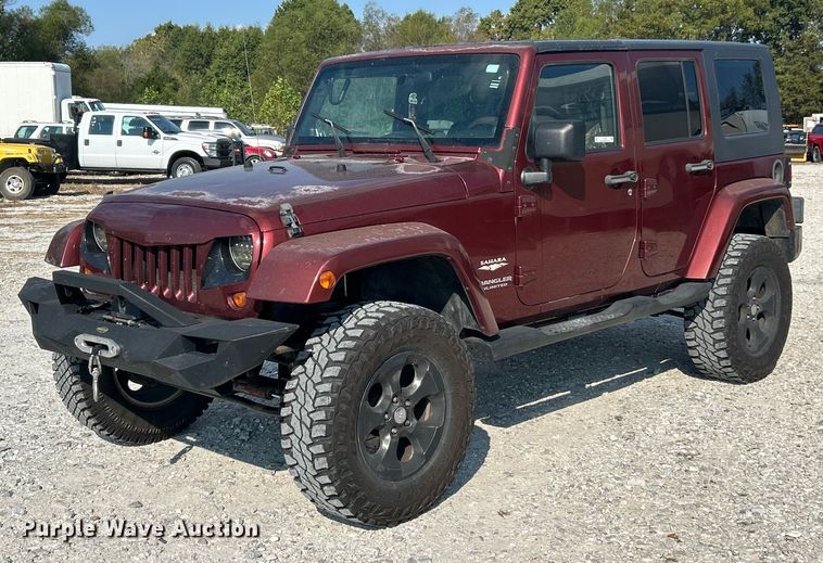 image for item ET3280 2007 Jeep Wrangler Sahara SUV
