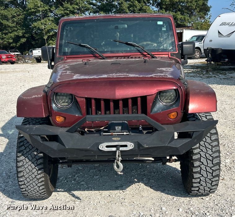image for item ET3280 2007 Jeep Wrangler Sahara SUV
