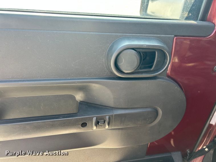 image for item ET3280 2007 Jeep Wrangler Sahara SUV