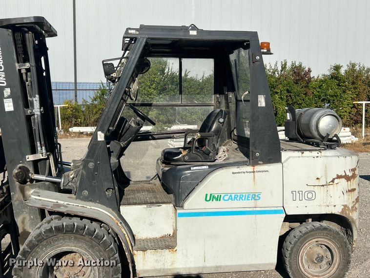 image for item ET3454 2017 UniCarriers PF110YLP forklift