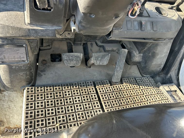 image for item ET3454 2017 UniCarriers PF110YLP forklift