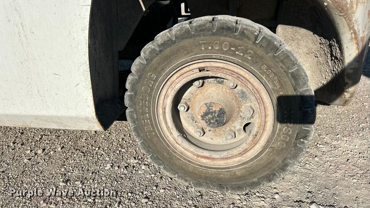 image for item ET3454 2017 UniCarriers PF110YLP forklift