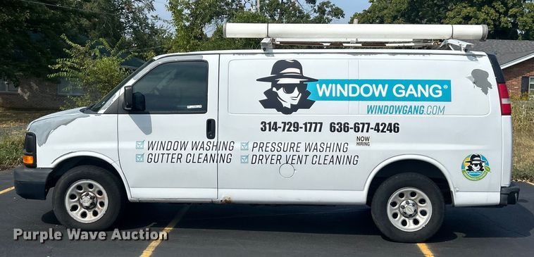 image for item ET3462 2011 Chevrolet Express van