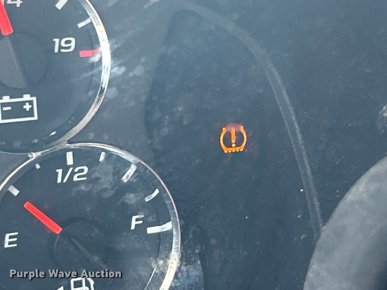 image for item ET3462 2011 Chevrolet Express van