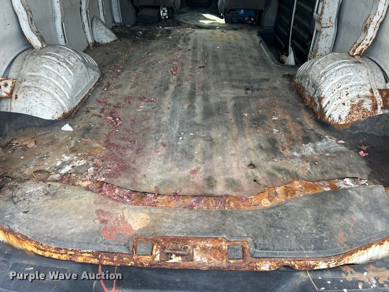 image for item ET3462 2011 Chevrolet Express van