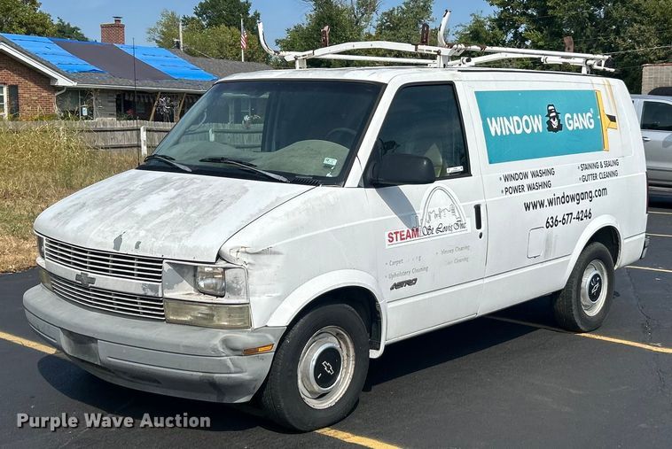 image for item ET3463 1998 Chevrolet Astro van