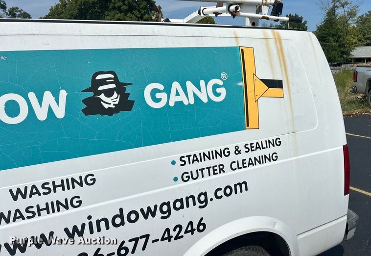 image for item ET3463 1998 Chevrolet Astro van