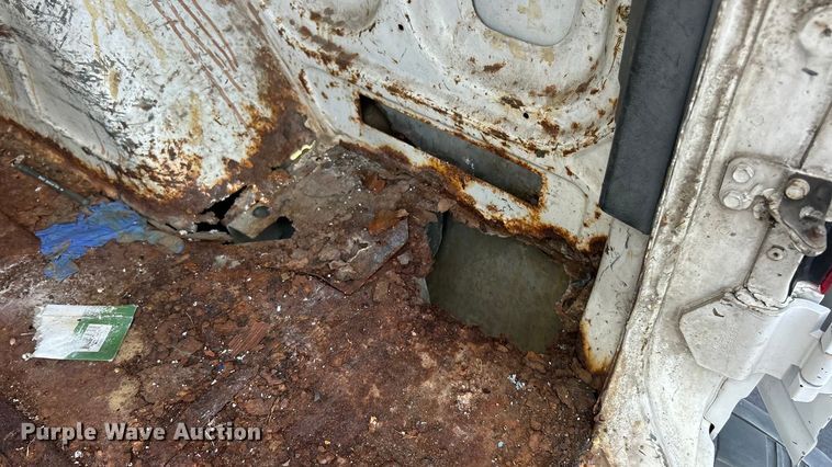 image for item ET3463 1998 Chevrolet Astro van