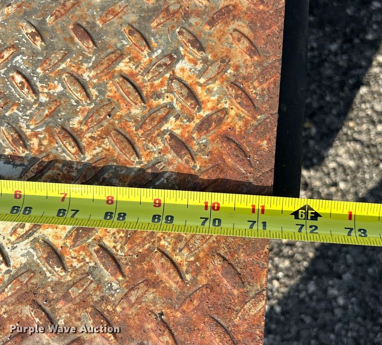 image for item ET3473 Posi-Trac Loading dock