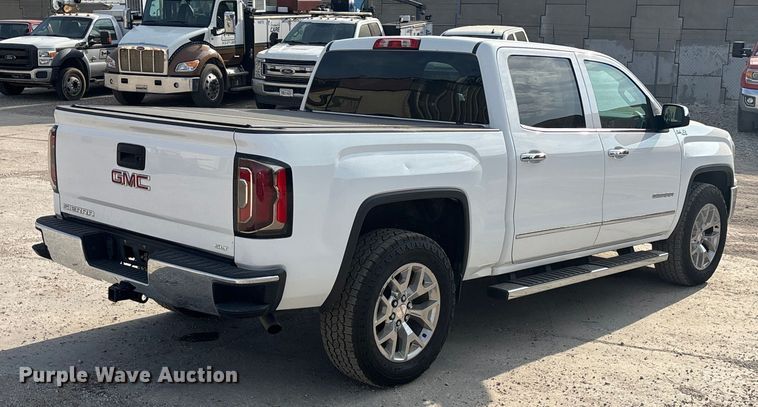 image for item ET4521 2017 GMC Sierra 1500 Crew Cab pickup truck