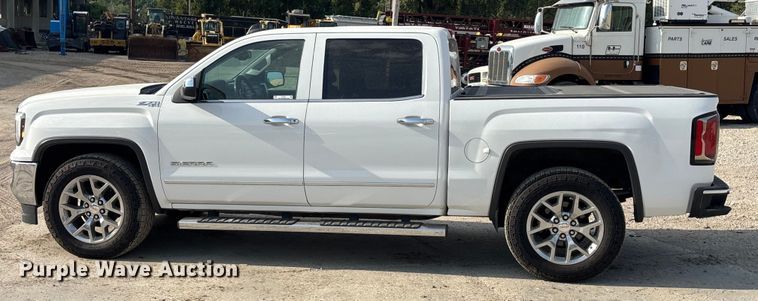 image for item ET4521 2017 GMC Sierra 1500 Crew Cab pickup truck