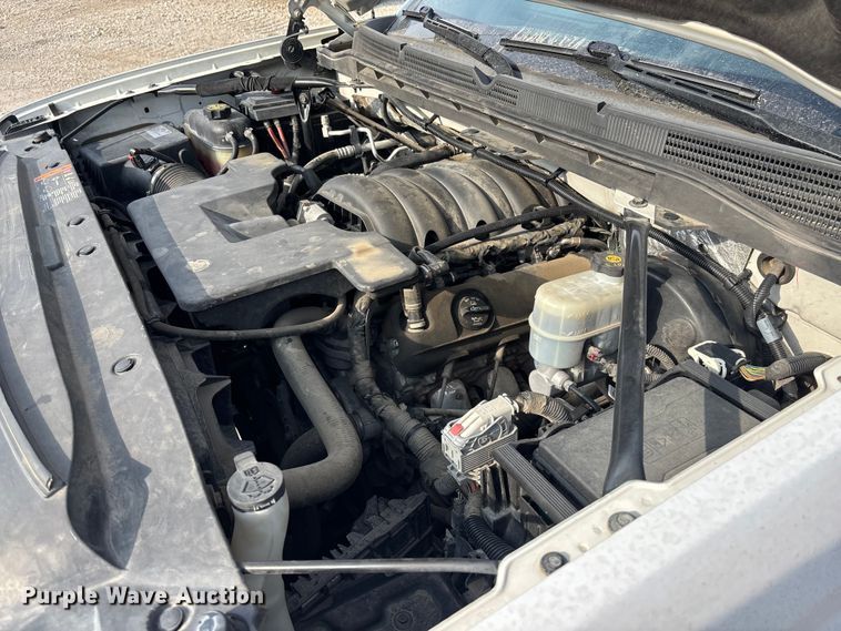 image for item ET4521 2017 GMC Sierra 1500 Crew Cab pickup truck