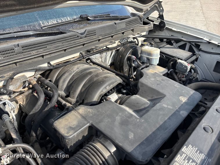 image for item ET4521 2017 GMC Sierra 1500 Crew Cab pickup truck