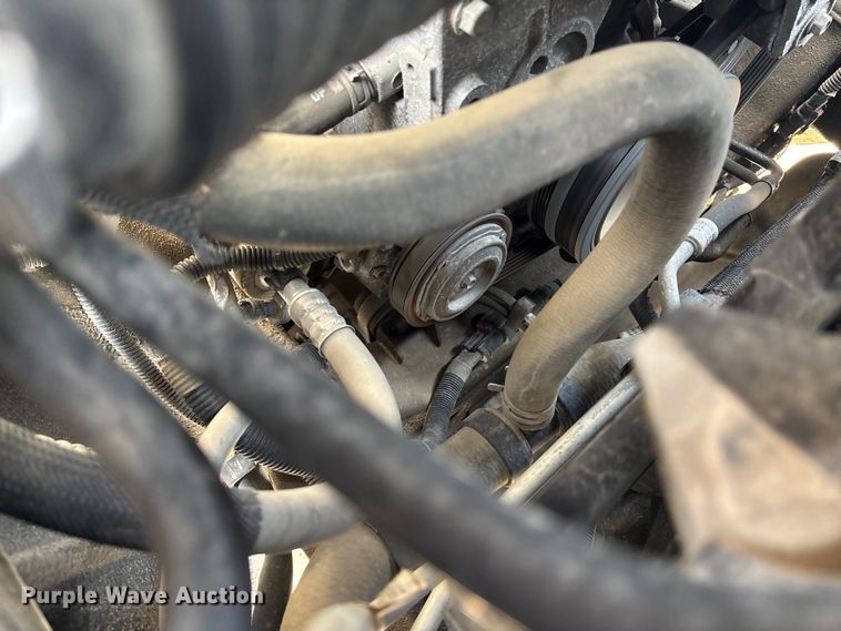 image for item ET4521 2017 GMC Sierra 1500 Crew Cab pickup truck